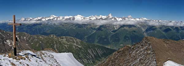 Vista dalla cima del Blinnenhorn verso il Vallese svizzero